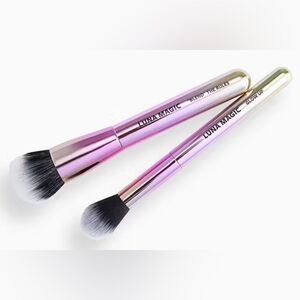 LUNA MAGIC Brush Set of 2 Blend the Rules Face Powder & Glow Up Highlights Brush